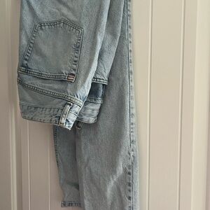 Urban Outfitters Mom High Rise Jeans
